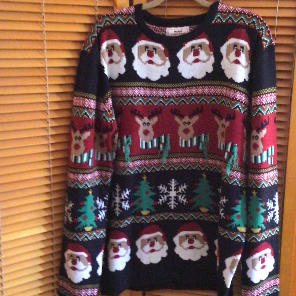 Daisys Boutique Men's Black, Red & Green Santa & Reindeer Crewneck Sweater